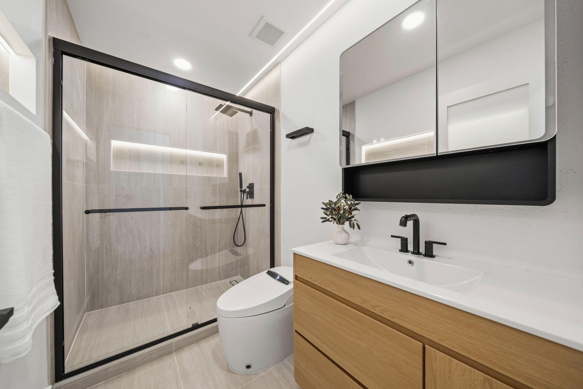 Bathrooms - Image 1