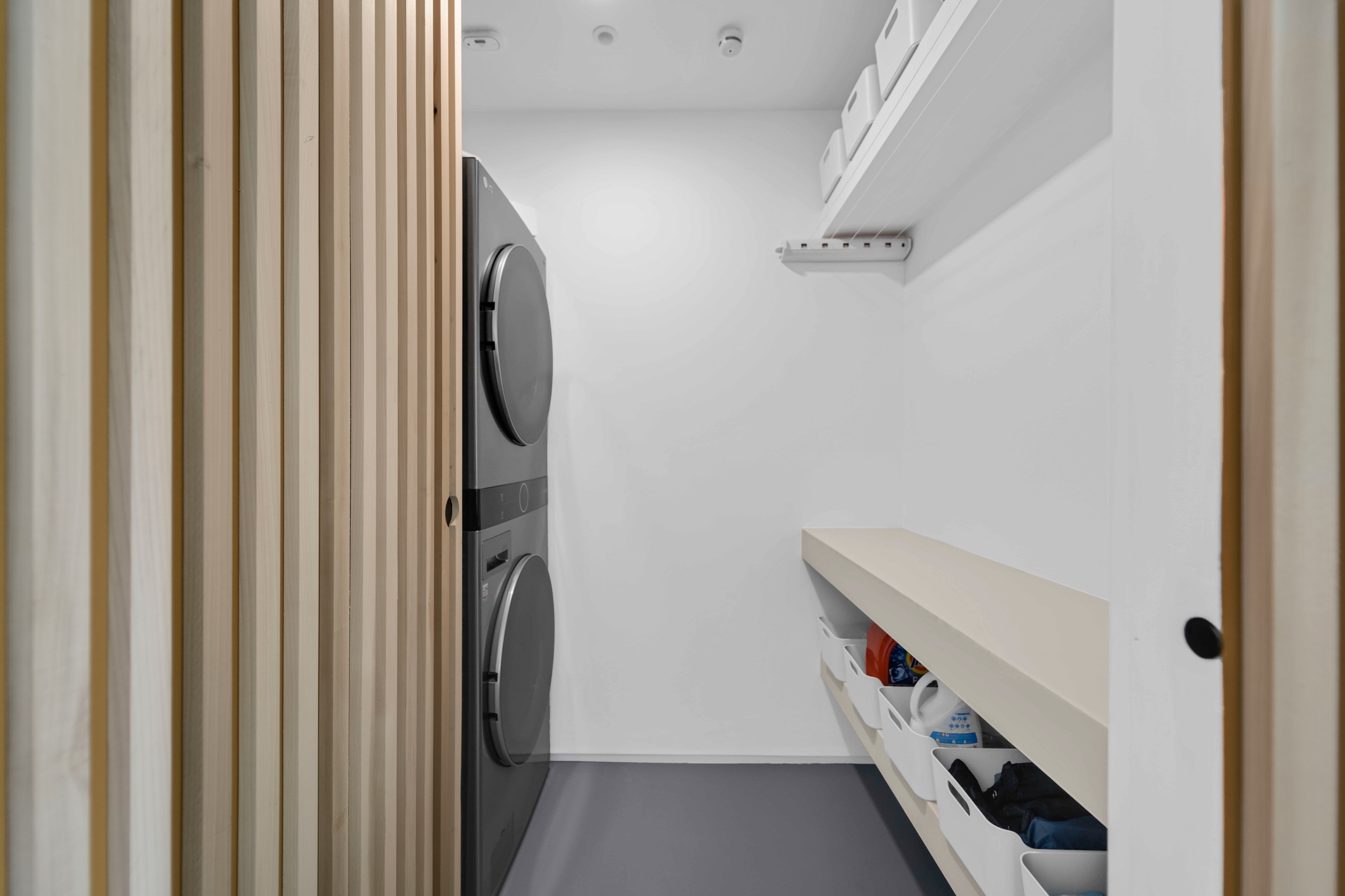 Laundry Room - Image 1