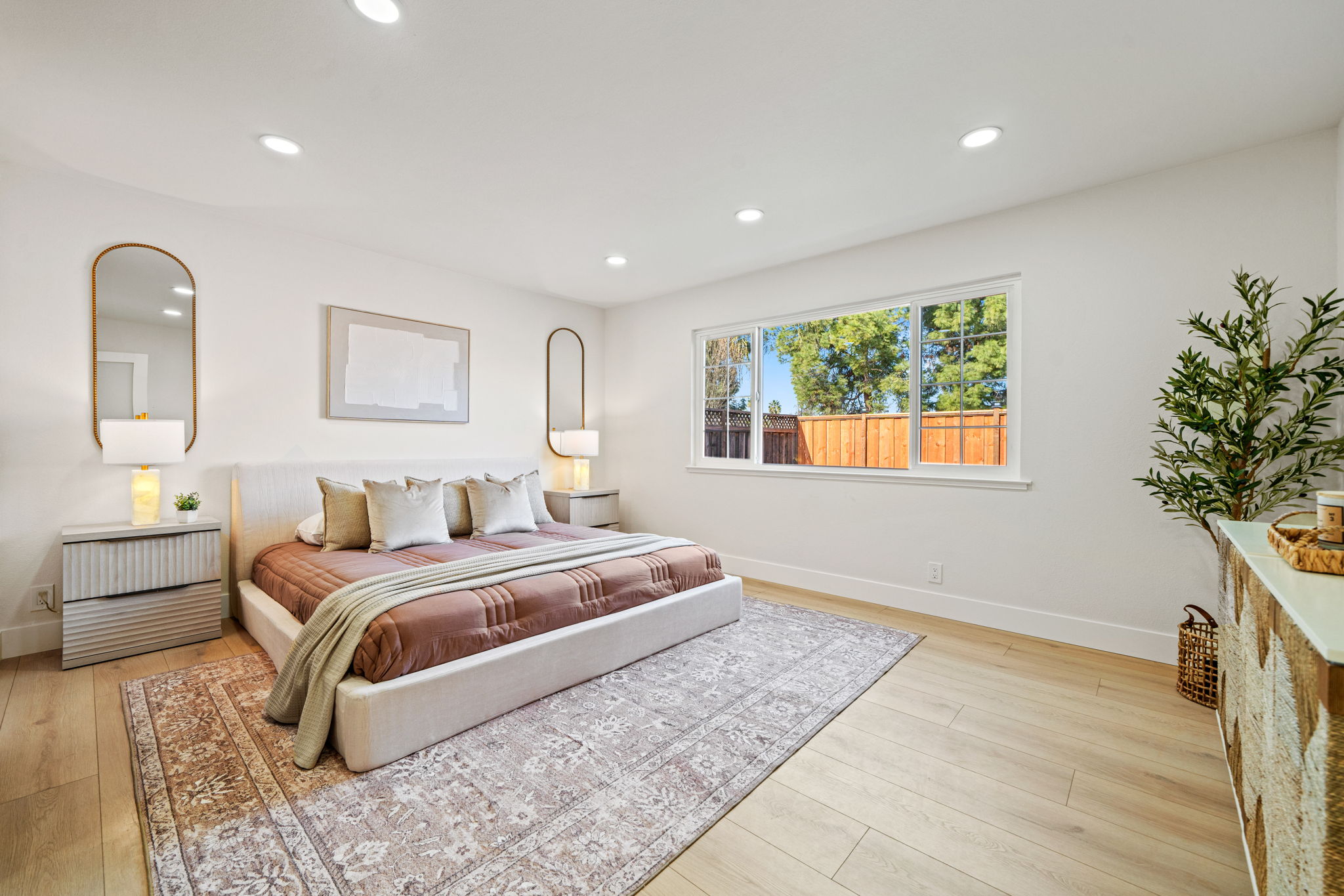 Primary Room - Image 1