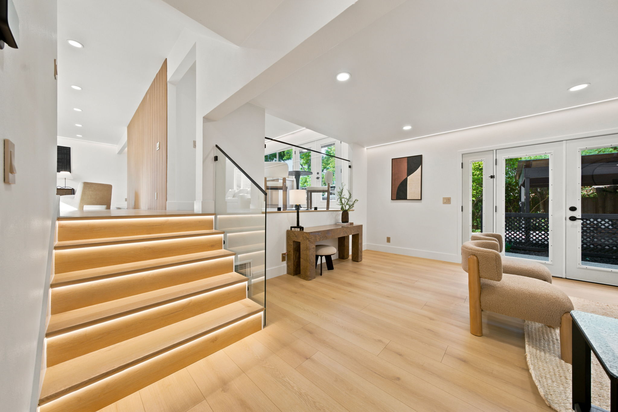 Family Room - Image 1
