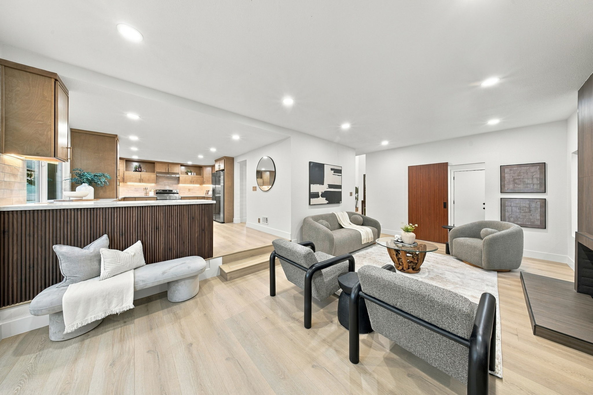 Family Room - Image 1